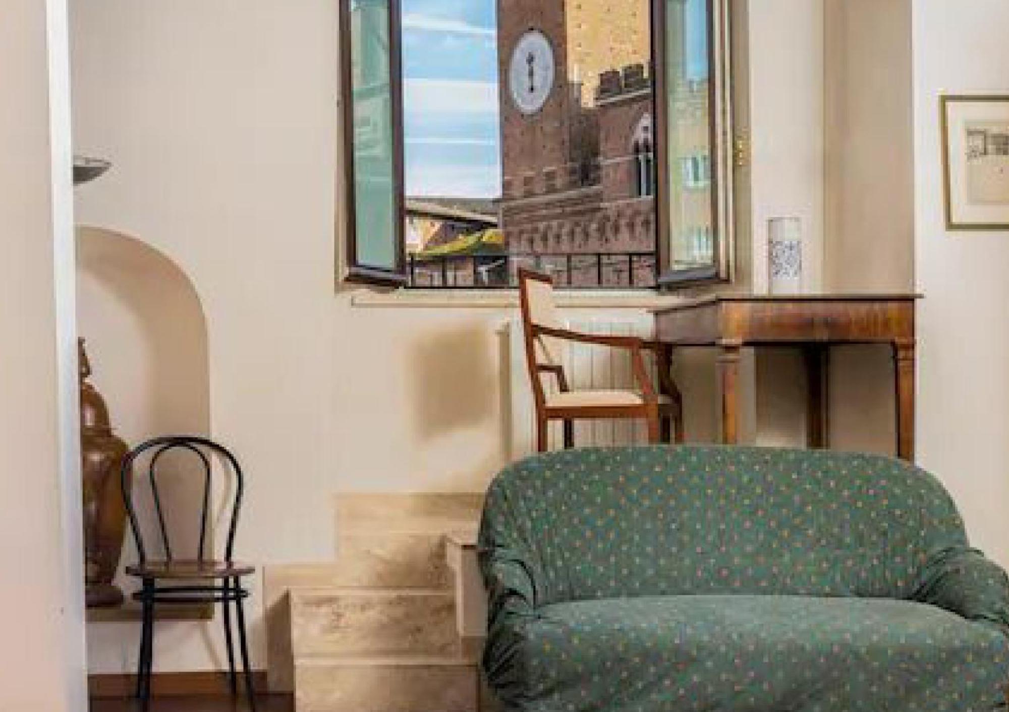 The Balcony Suite - Affaccio Su Piazza Del Campo Siena Exterior foto